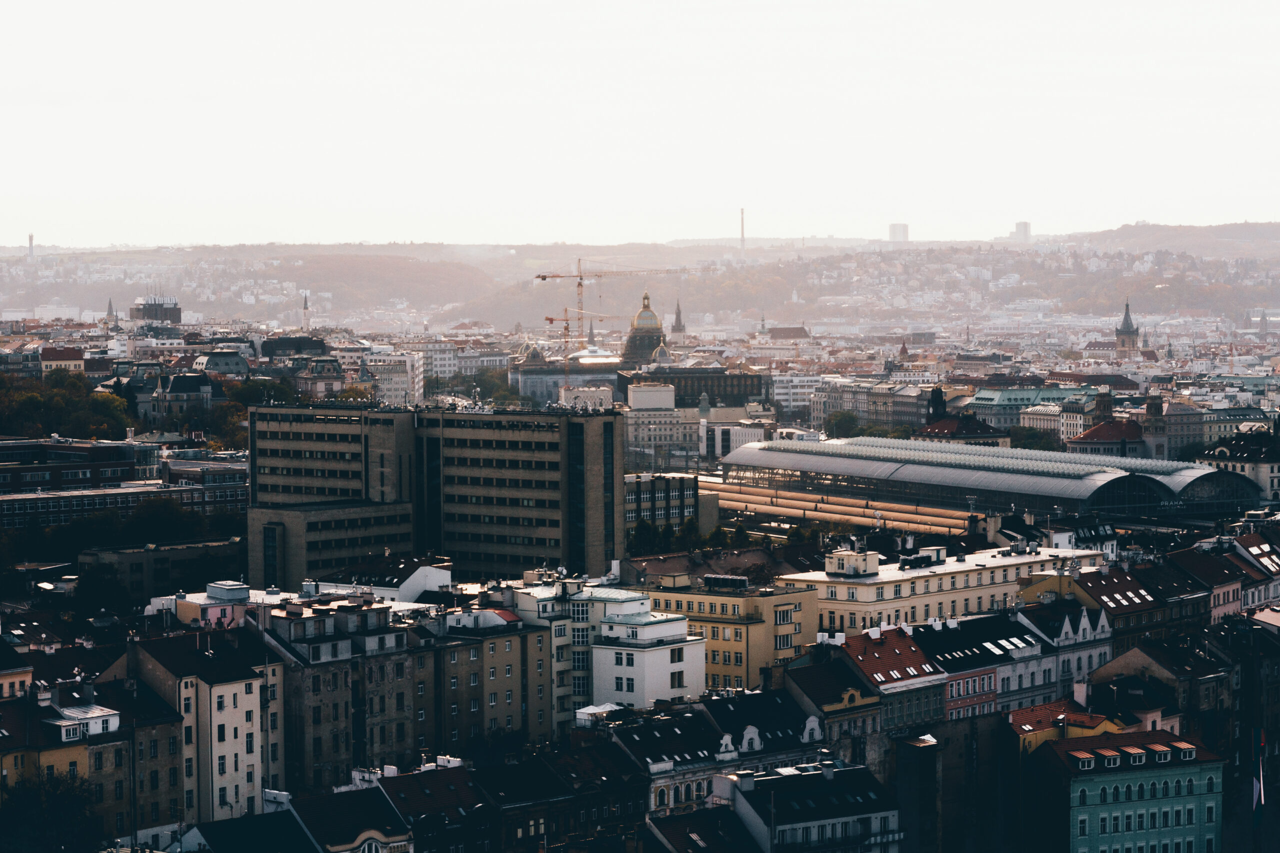 KI Telefonassistent im Kreativsektor: Zwischen Portfolio-Management und individueller Markenidentität